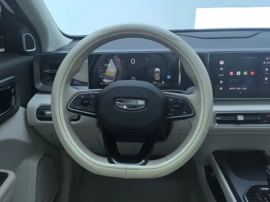 Geely ICON 2023 2023 Model 1.5TD Chocolate Deluxe Edition