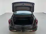 Photo 10 - Hongqi H5