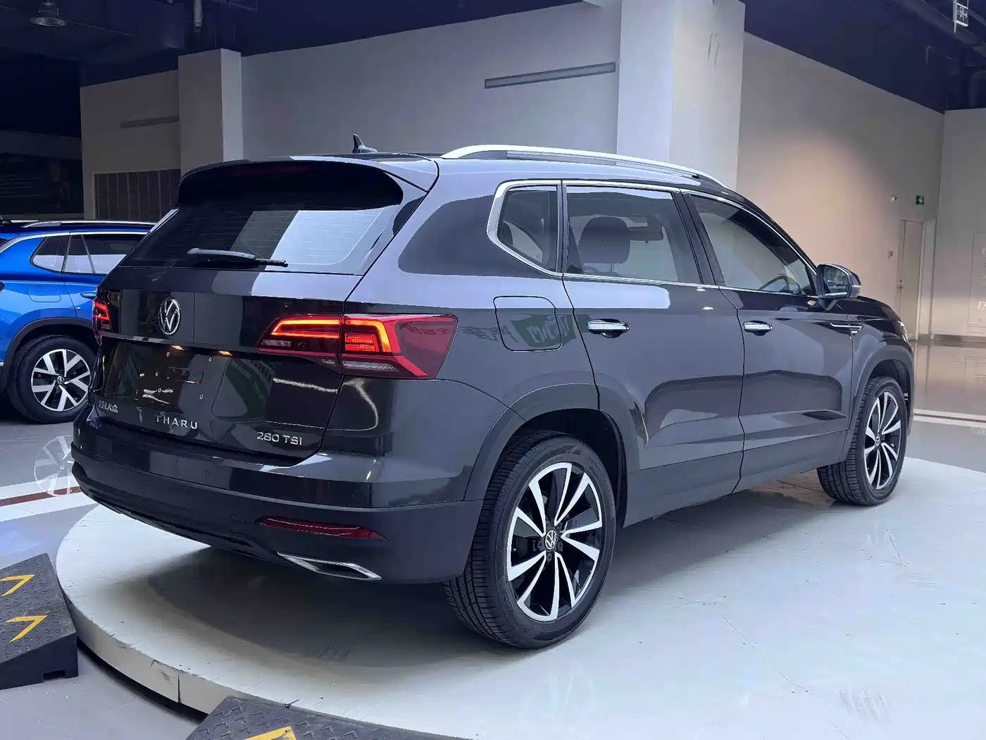 VOLKSWAGEN TUYUE