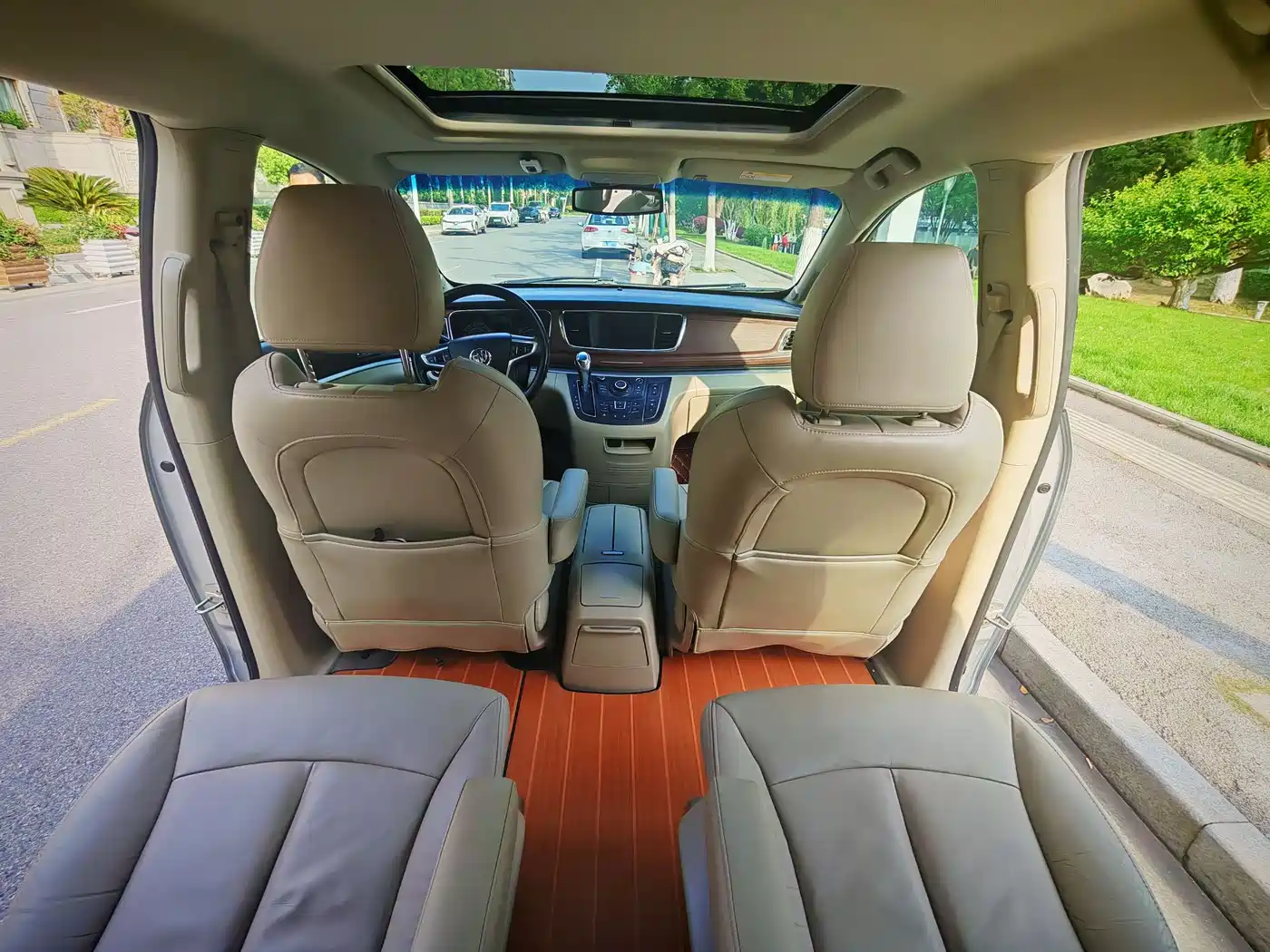 Buick GL8 2017 25S Luxury China V фото 8