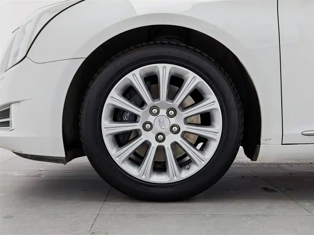 Cadillac XTS 2017 28T Elite фото 17