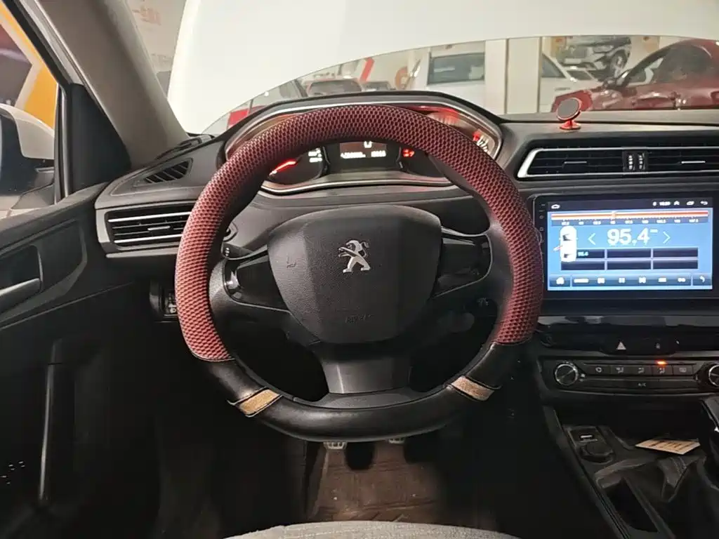 Peugeot 308 2019 2019 1.6L Manual Fashion Version China V