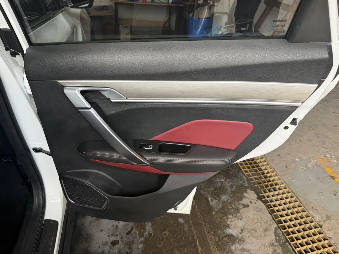 GEELY AUTOMOBILE BINYUE