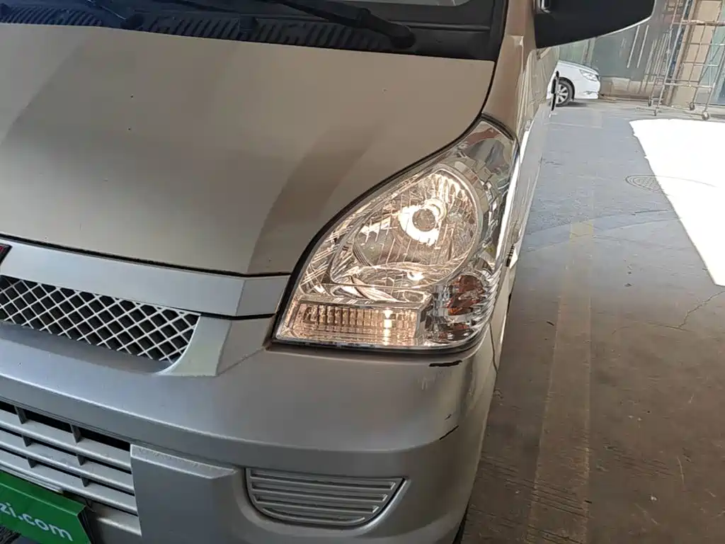 Wuling Motors Wuling Rongguang 2021 2021 1.5L Extended Basic L3C