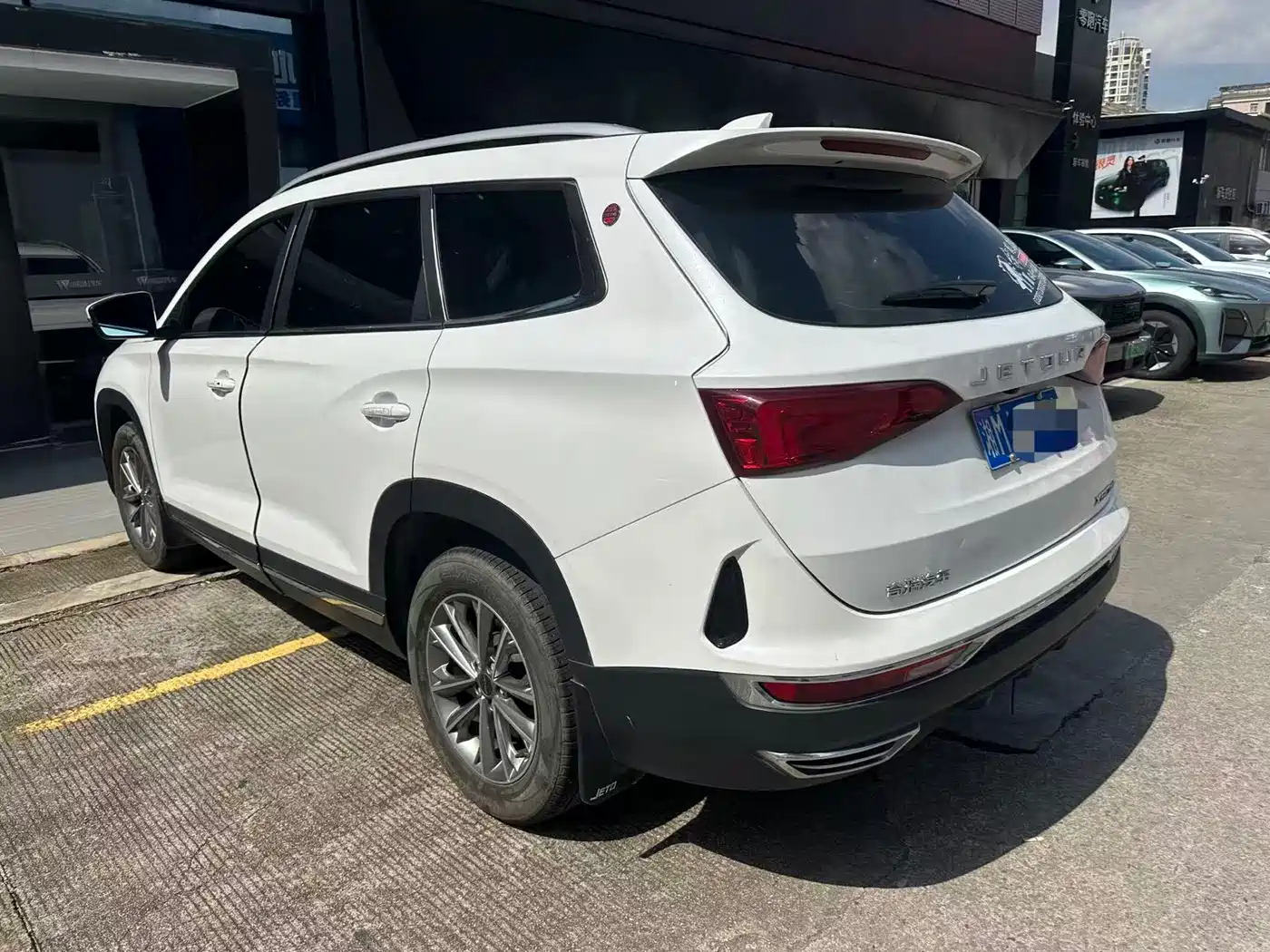 Jetour X90 2022 2022 Model 1.5T Manual Shadow Smooth 5-Seater