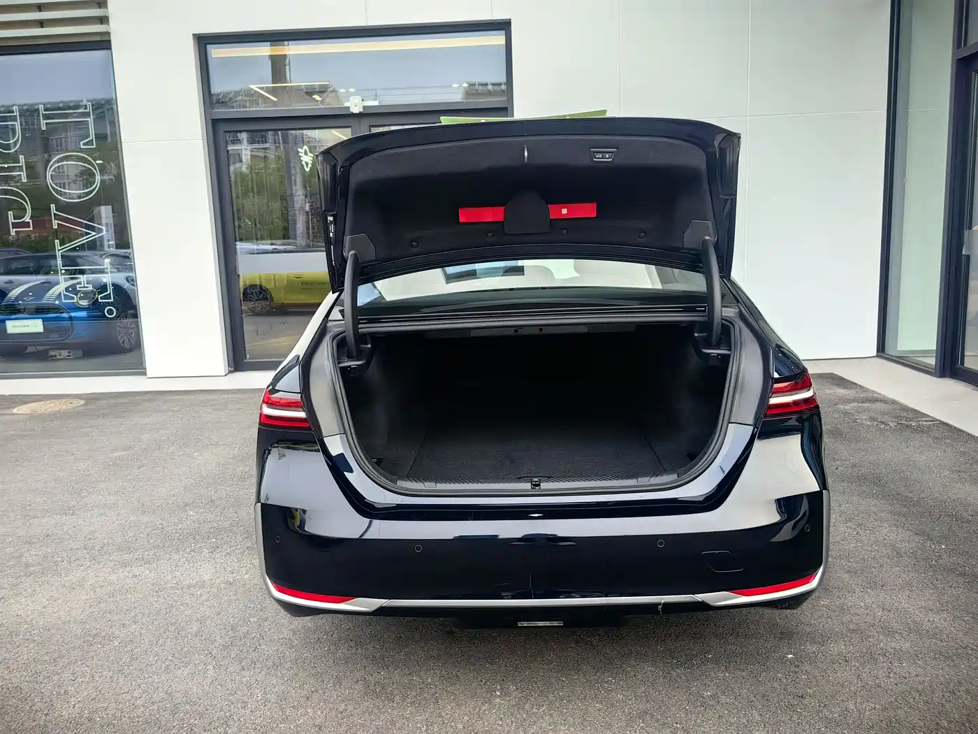 BMW i5 2024 eDrive 35L Premium Luxury Package фото 8