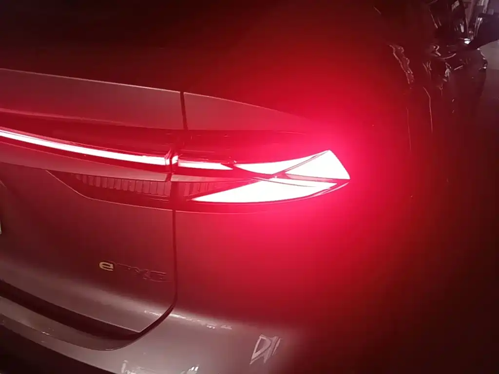 Roewe RX5 New Energy 2023 2023 eRX5 Super Hybrid Premium Edition