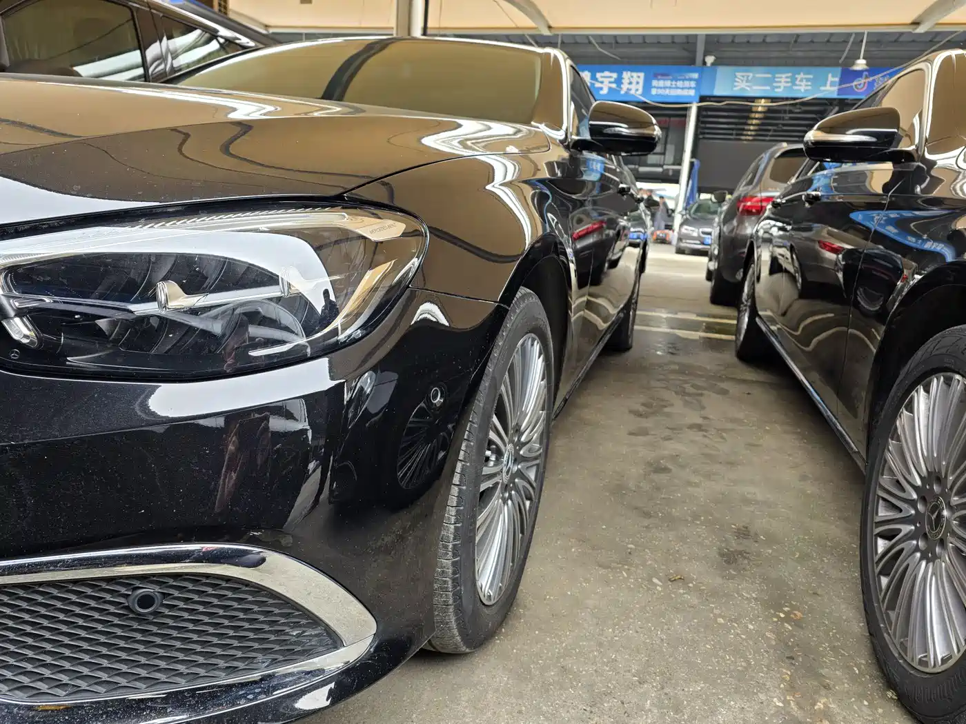 MERCEDES-BENZ E CLASS