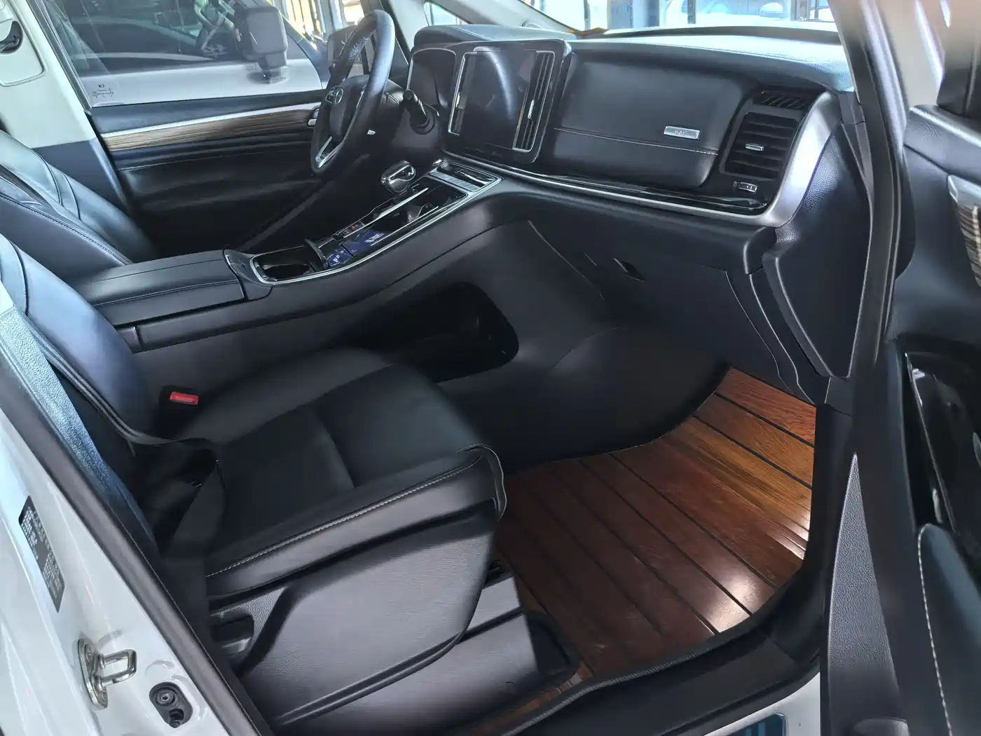  TRUMPCHI M8