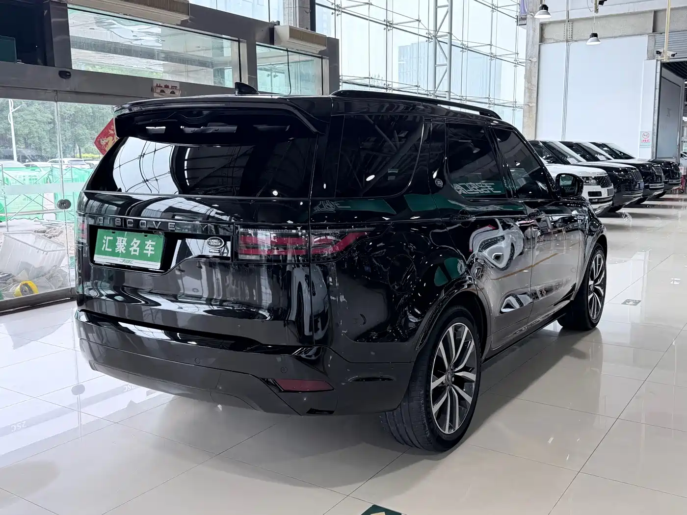 Land Rover Discovery 2023 2023 360PS R-Dynamic SE