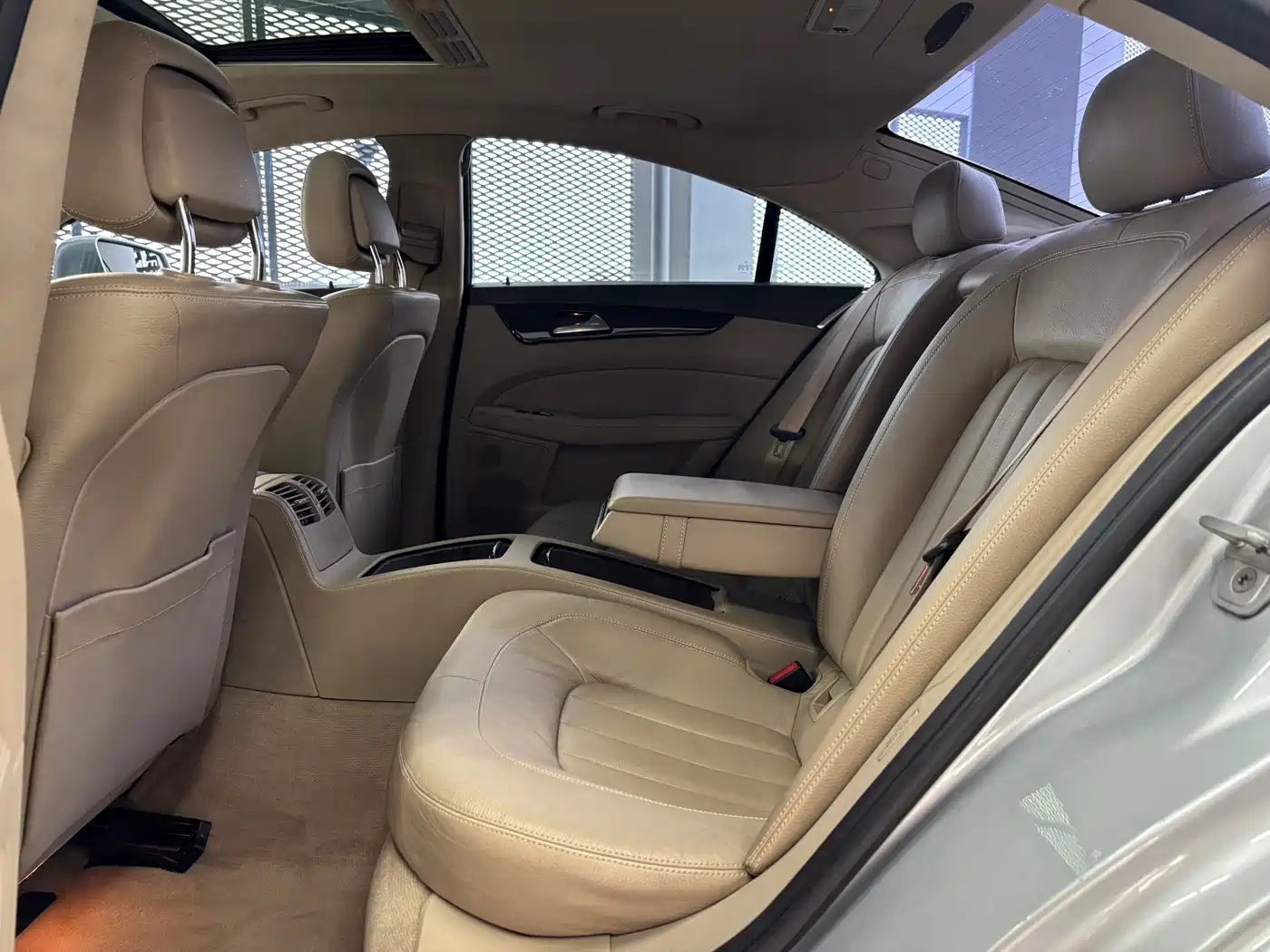 Mercedes-Benz CLS 2012 CLS 300 CGI фото 7