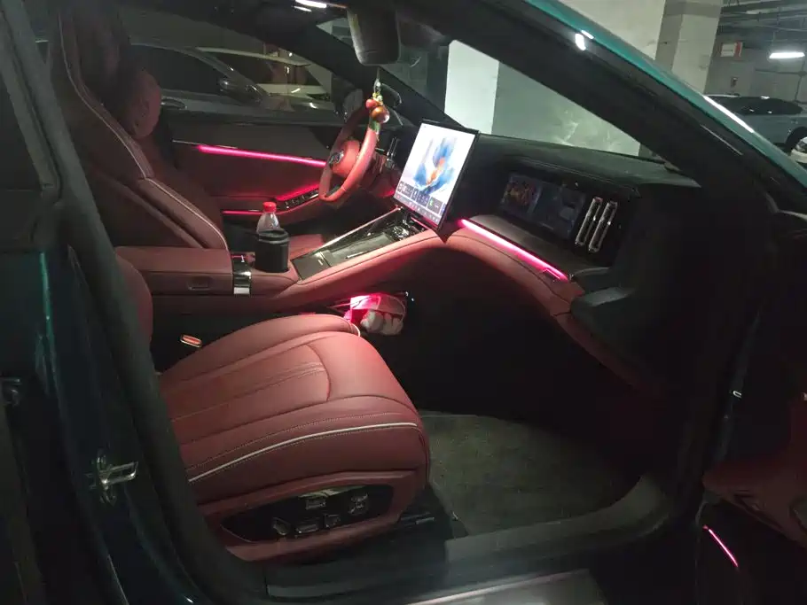 Фото 8 - Denza Z9GT
