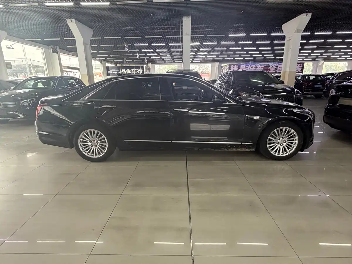 Cadillac CT6 2020 28T Fashion фото 3