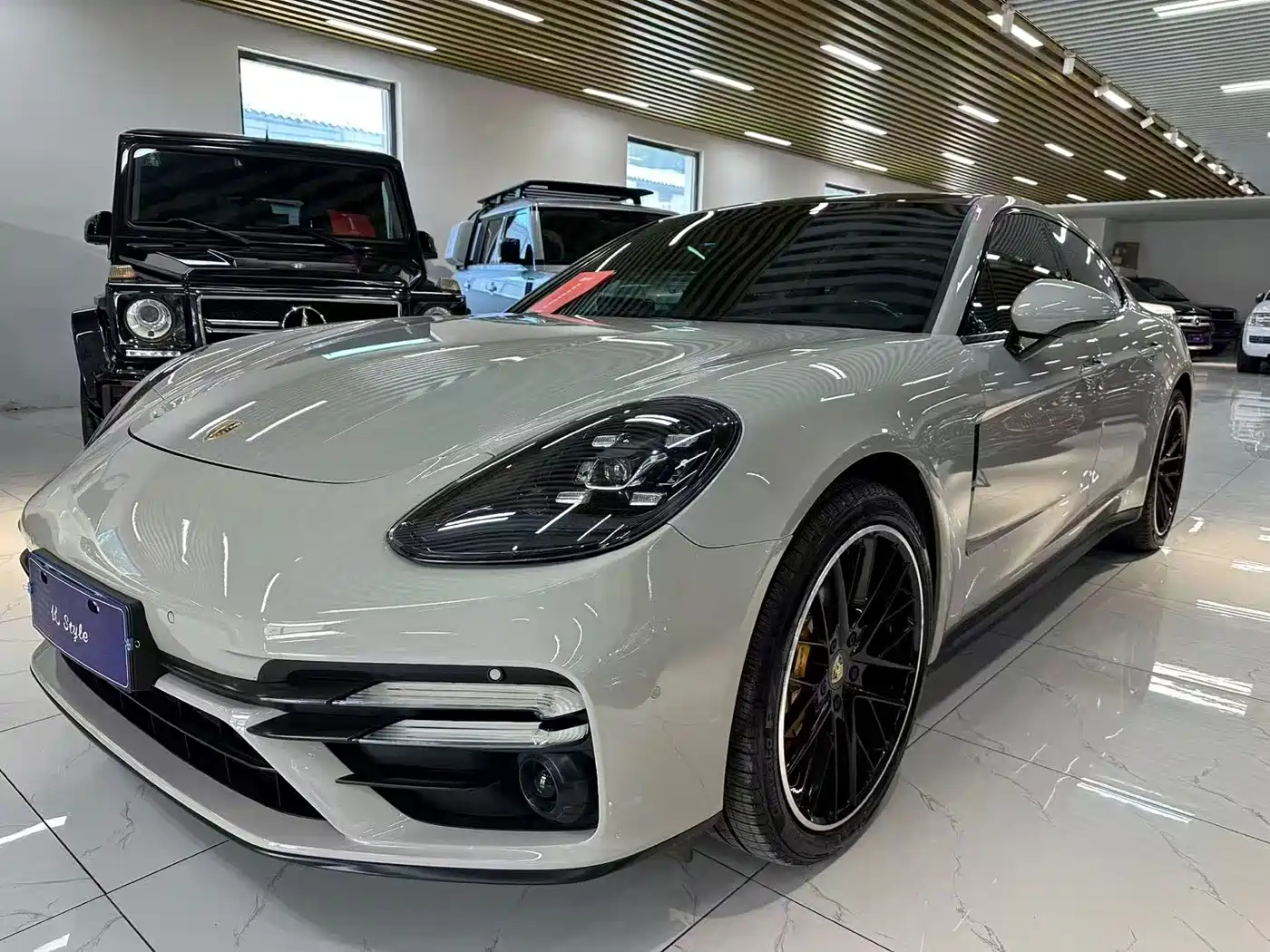Porsche Panamera 2019 Panamera 2.9T фото 3