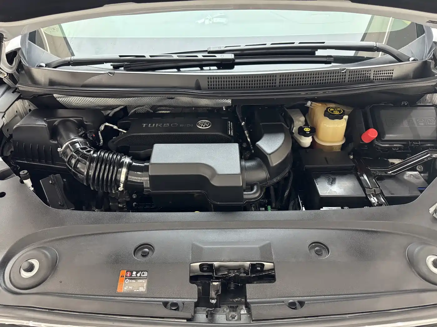 Фото 8 - Buick GL8