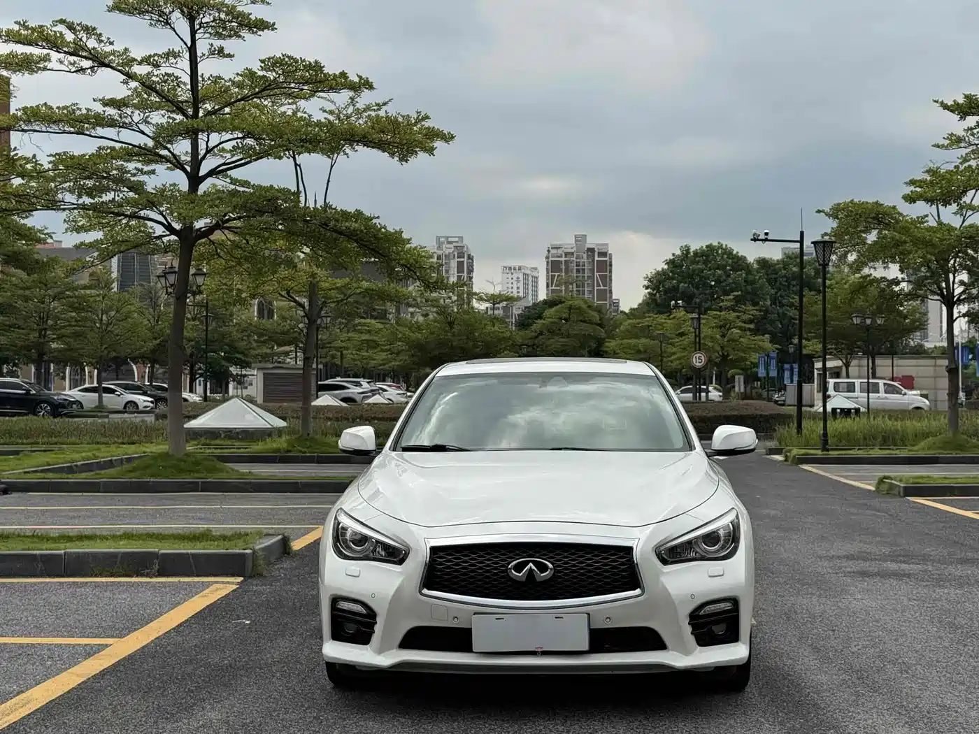 Infiniti Q50L 2015 2015 2.0T Sport