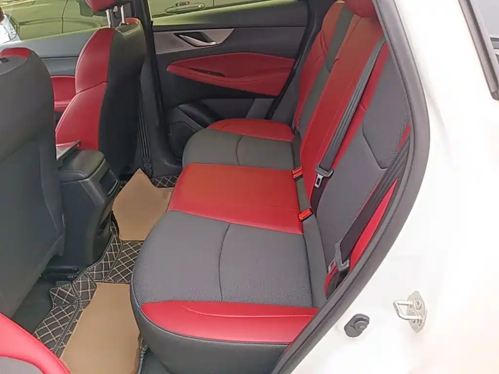 Changan CS35 PLUS 2024 2023 Enjoyment Edition 1.4T DCT Luxury