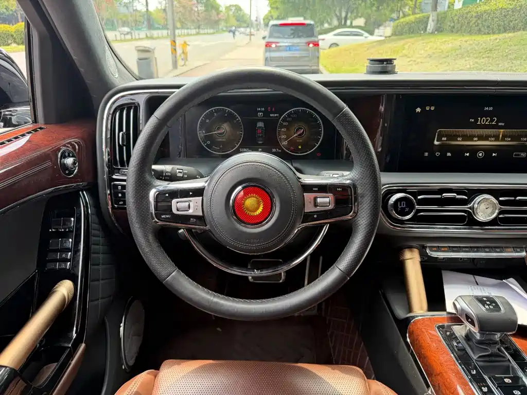 Hongqi Guoyao 2023 2022 4.0T Premium Flagship 4-Seater