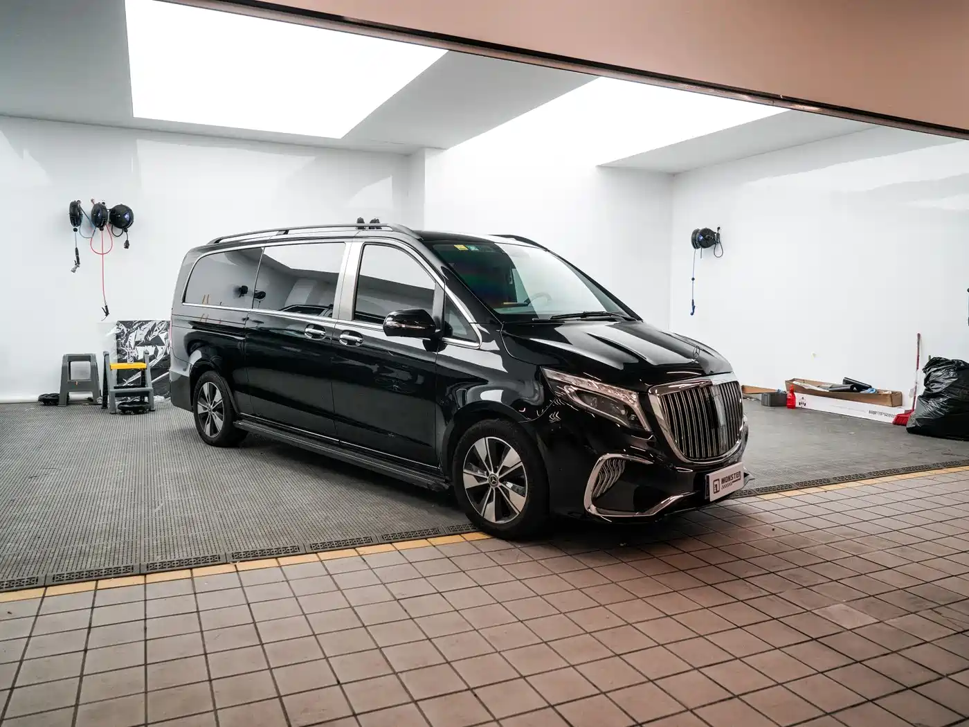 Mercedes-Benz V-Class 2022 V 260 L Long Wheelbase Prestige Edition