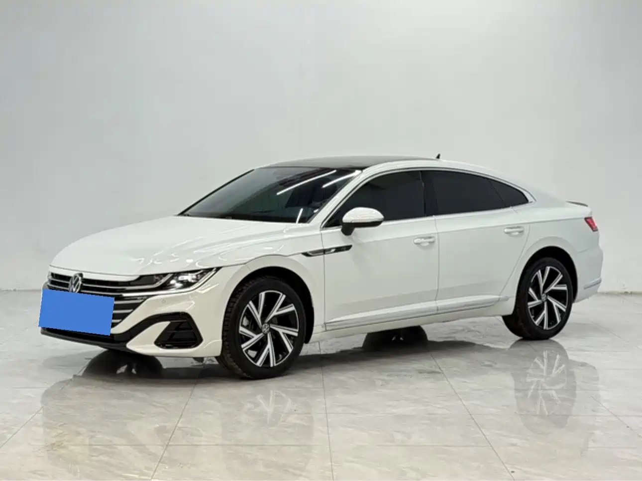Photo 1 - Volkswagen CC