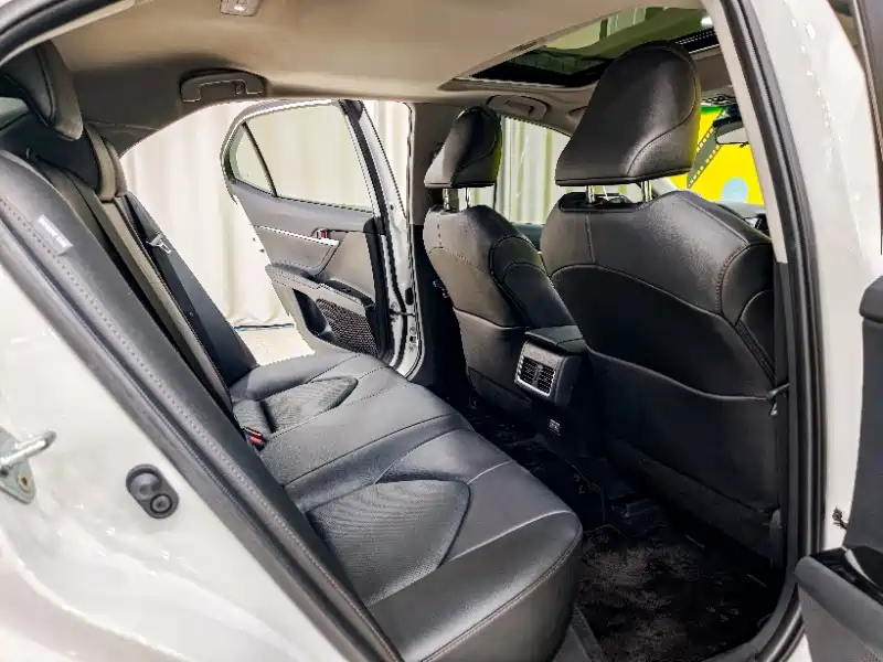 Toyota Camry 2023 2.0G Luxury Edition фото 22