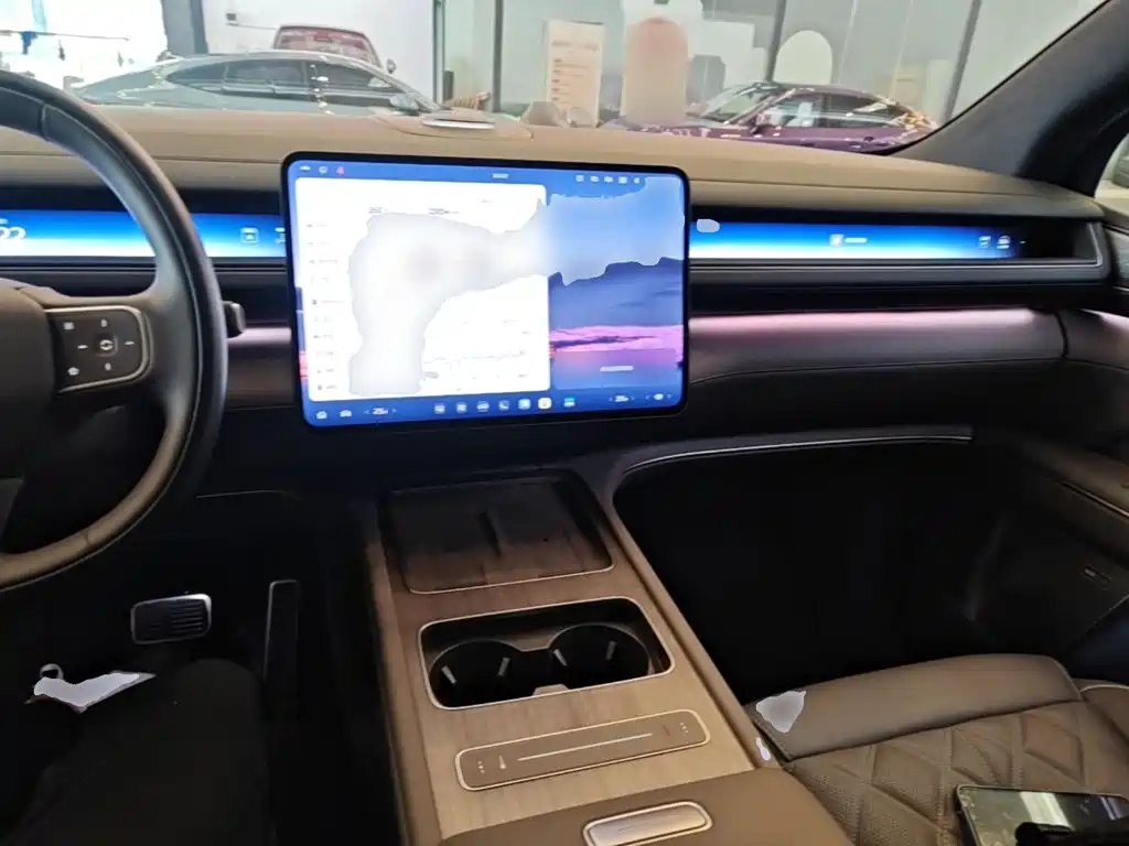 NIO ES8 2026 2025 Model 6-Seat Executive Luxury Edition