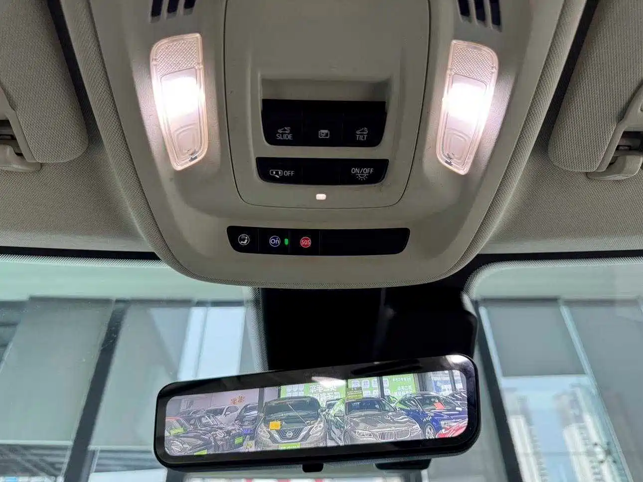 Photo 17 - Buick Envision Plus