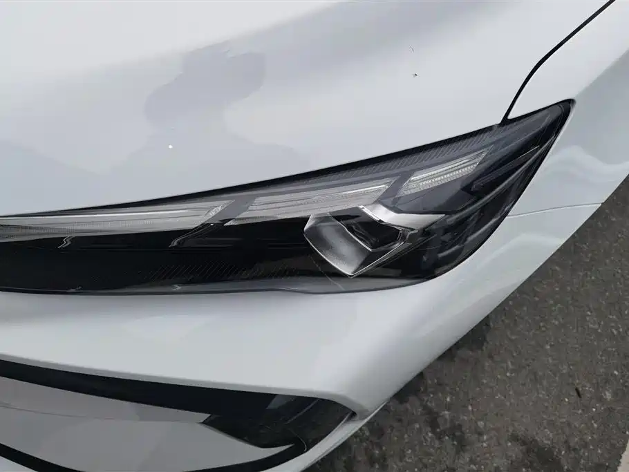 GEELY AUTOMOBILE BINRUI