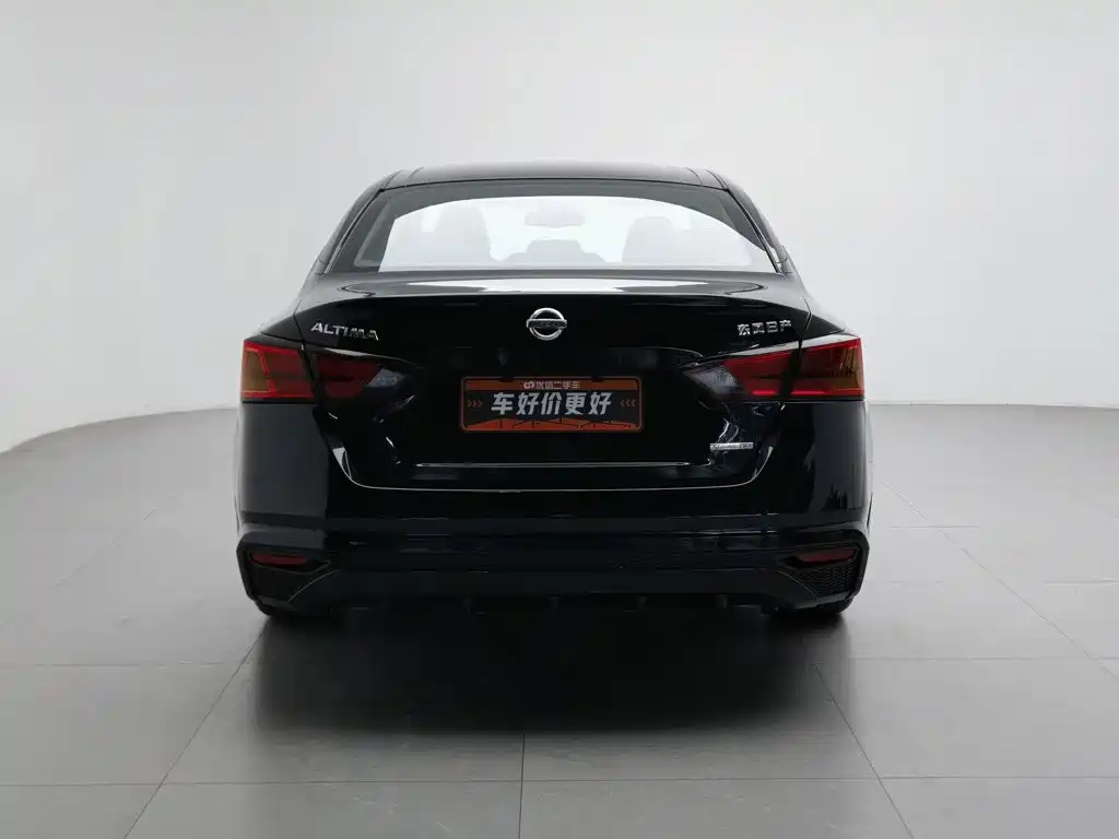 Photo 4 - Nissan Teana