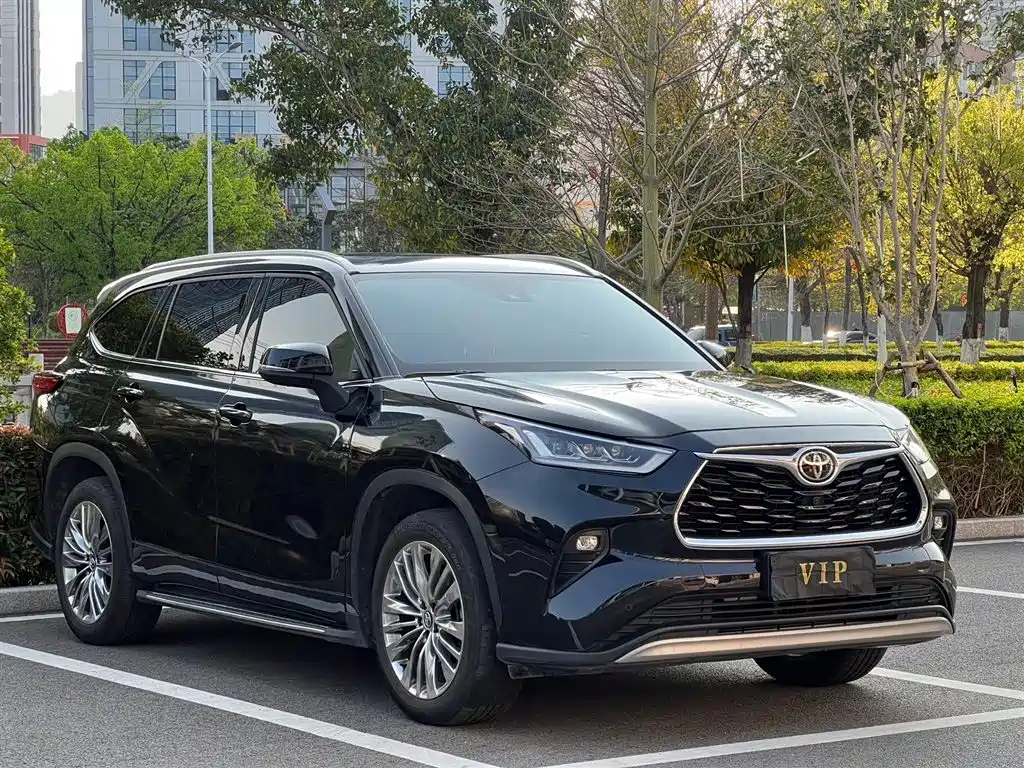 Toyota Highlander 2024 380T AWD Ultimate 7-Seater фото 3