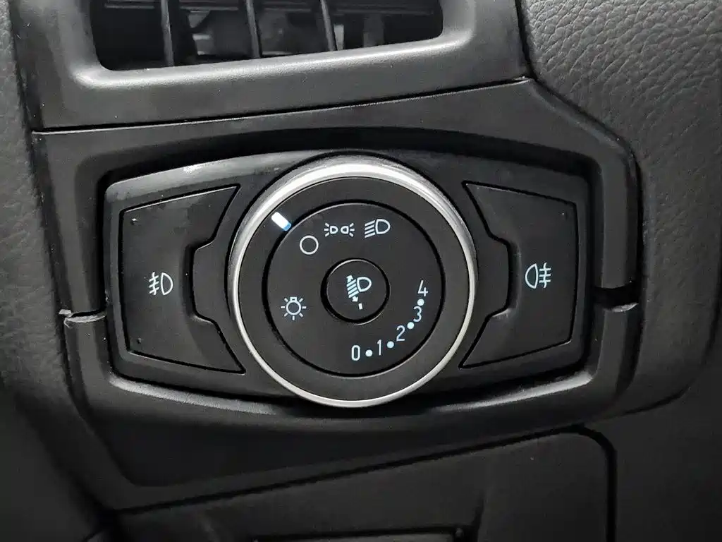 Photo 21 - Ford Focus