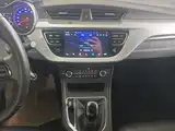 Фото 13 - Geely Vision