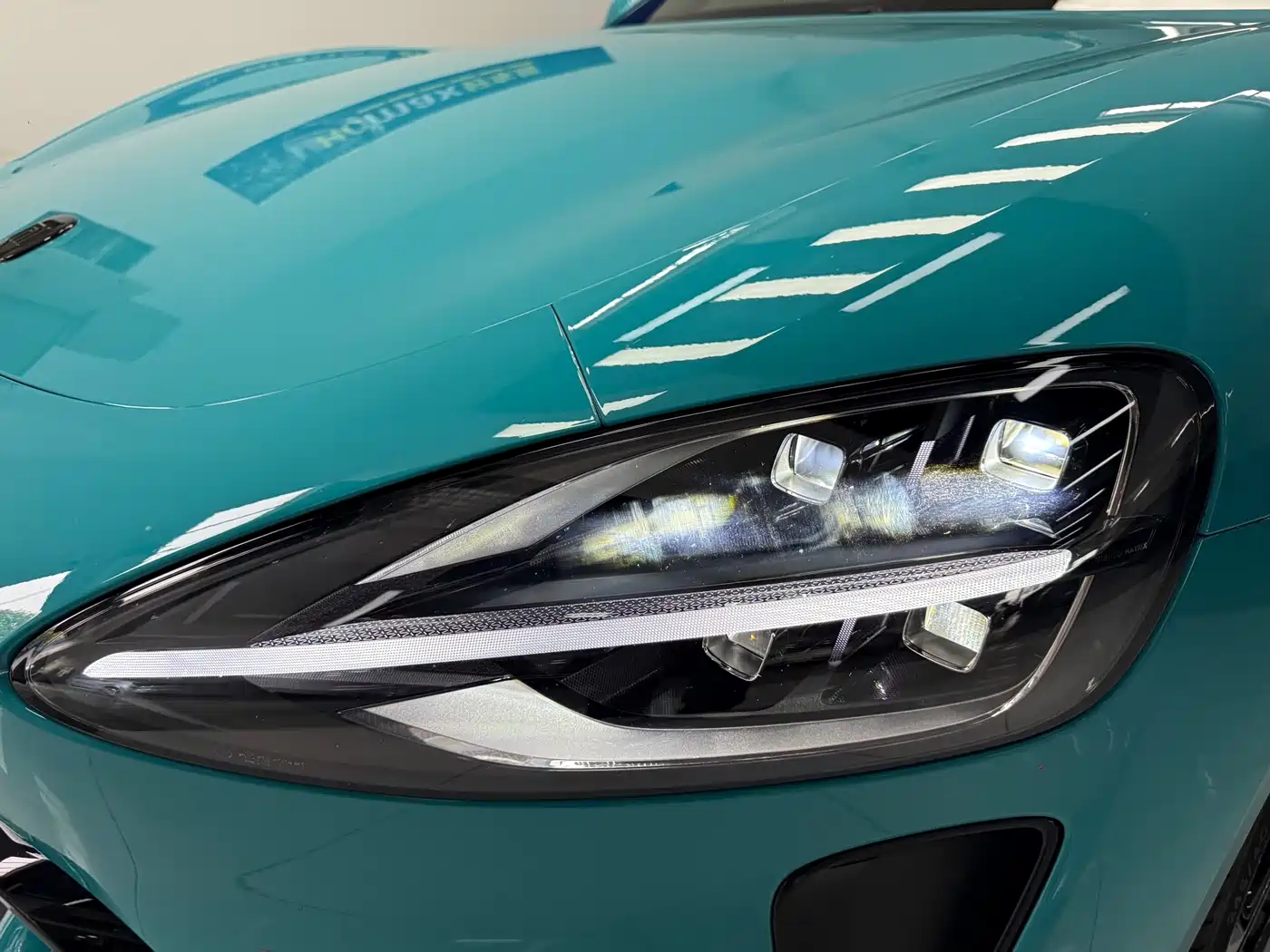 XIAOMI CAR XIAOMI SU7