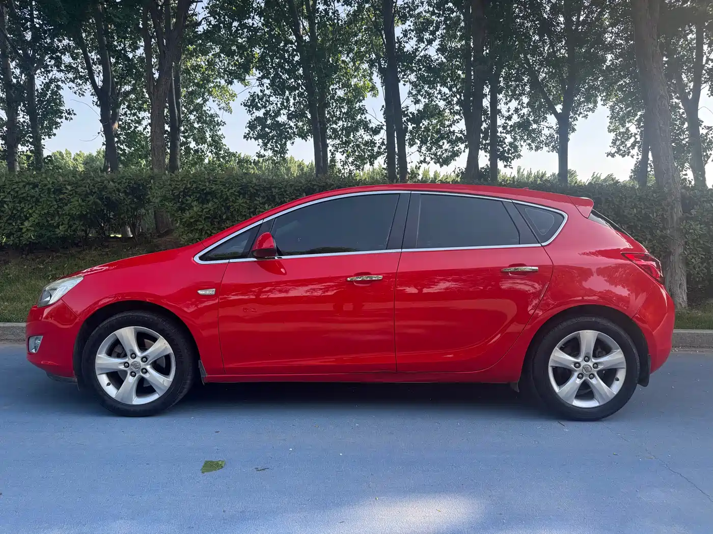 Buick Excelle 2010 XT 1.6T Fashion Sport Edition фото 5