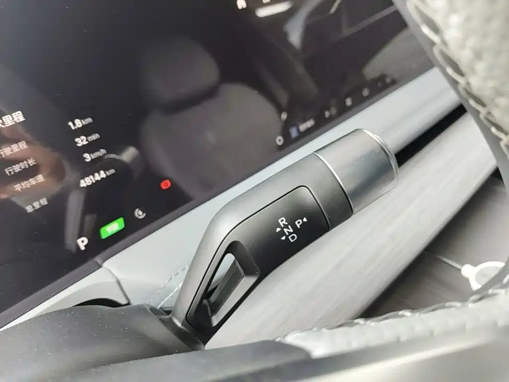 Geely Galaxy Galaxy E8 2024 2024 665km RWD Starship Voyager Edition