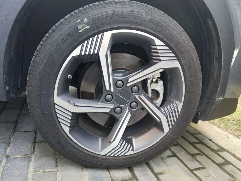 Lynk & Co 06 2025 2025 Renew 1.5T Halo