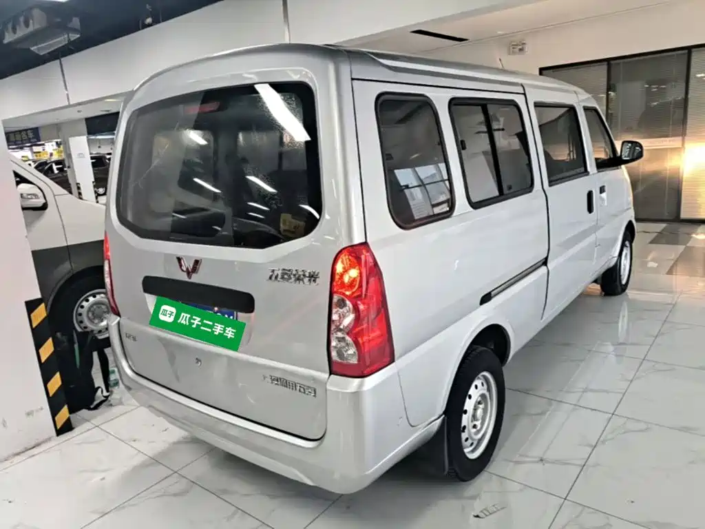 Фото 7 - Wuling Motors Wuling Rongguang