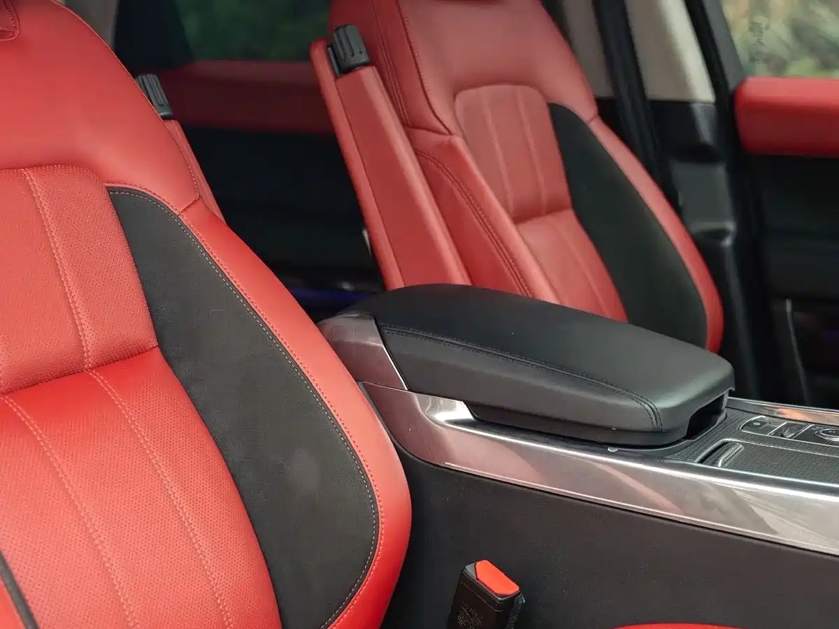 Land Rover Range Rover Sport 2019 3.0 SC V6 Special Edition фото 8