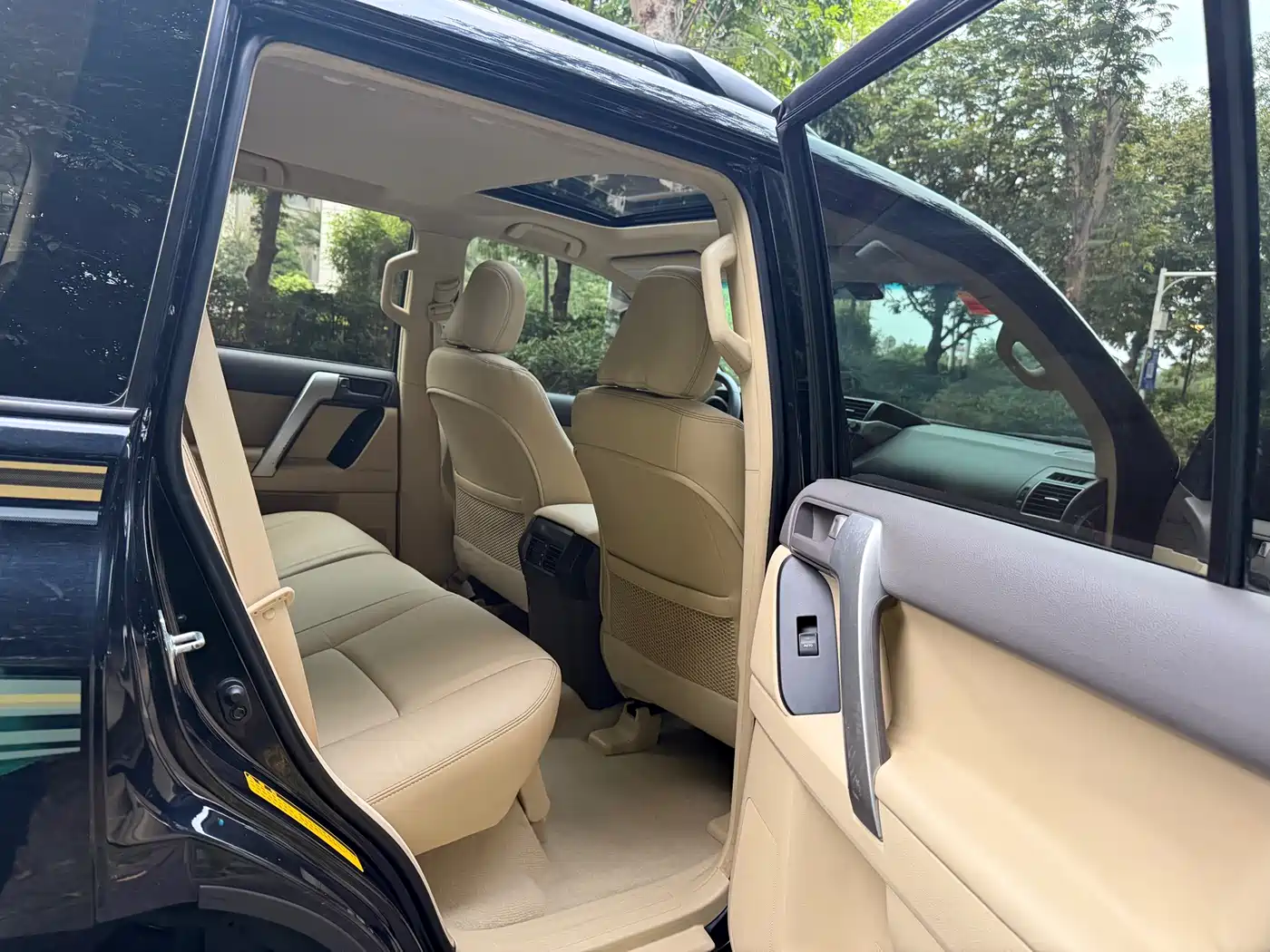 Toyota Prado 2016 2.7L Manual Edition фото 10