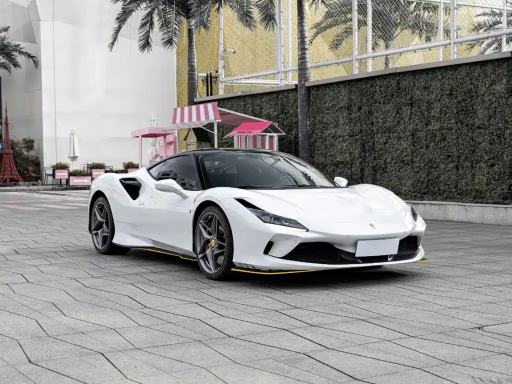 2023 Ferrari F8