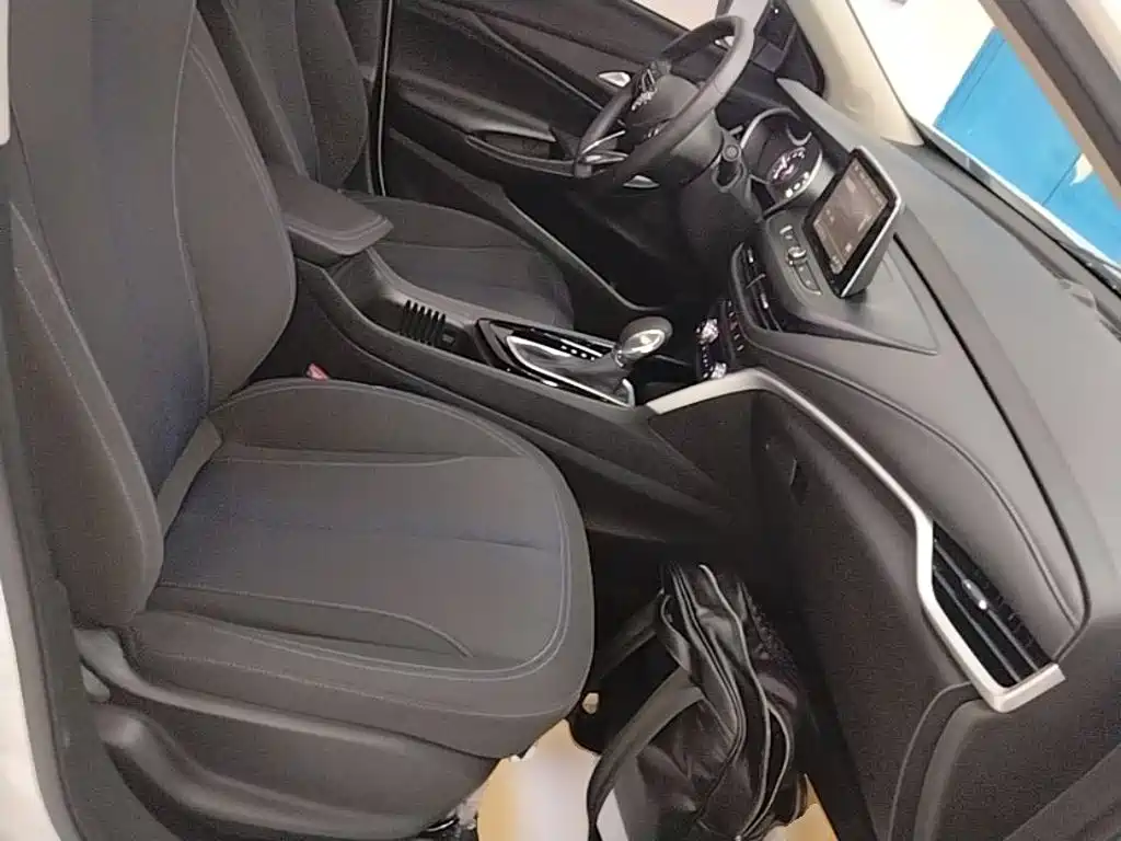 Buick Encore 2022 2021 332T CVT Elite