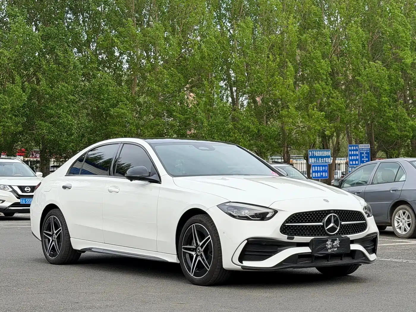 Mercedes-Benz C-Class 2024 Facelift C 260 L Moonlight Sport фото 3