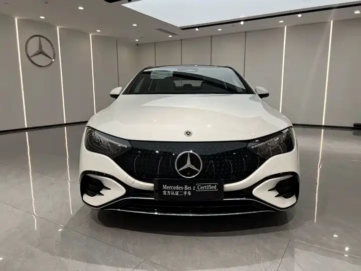 Mercedes-Benz EQE 2025 500 4MATIC Pioneer фото 2