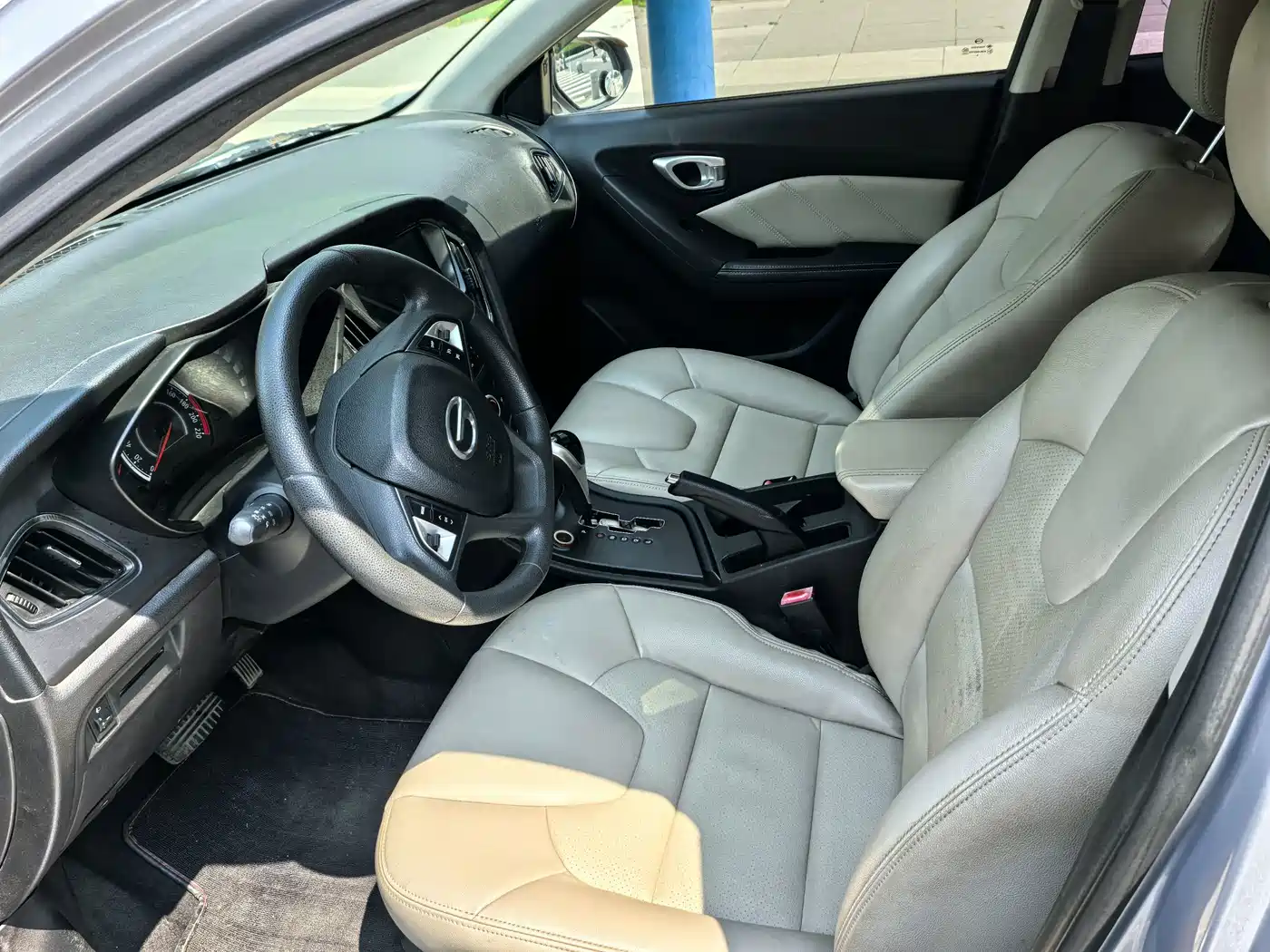 GAC Trumpchi Trumpchi GA3S Vision 2015 2014 1.6L Automatic Luxury ESP Edition