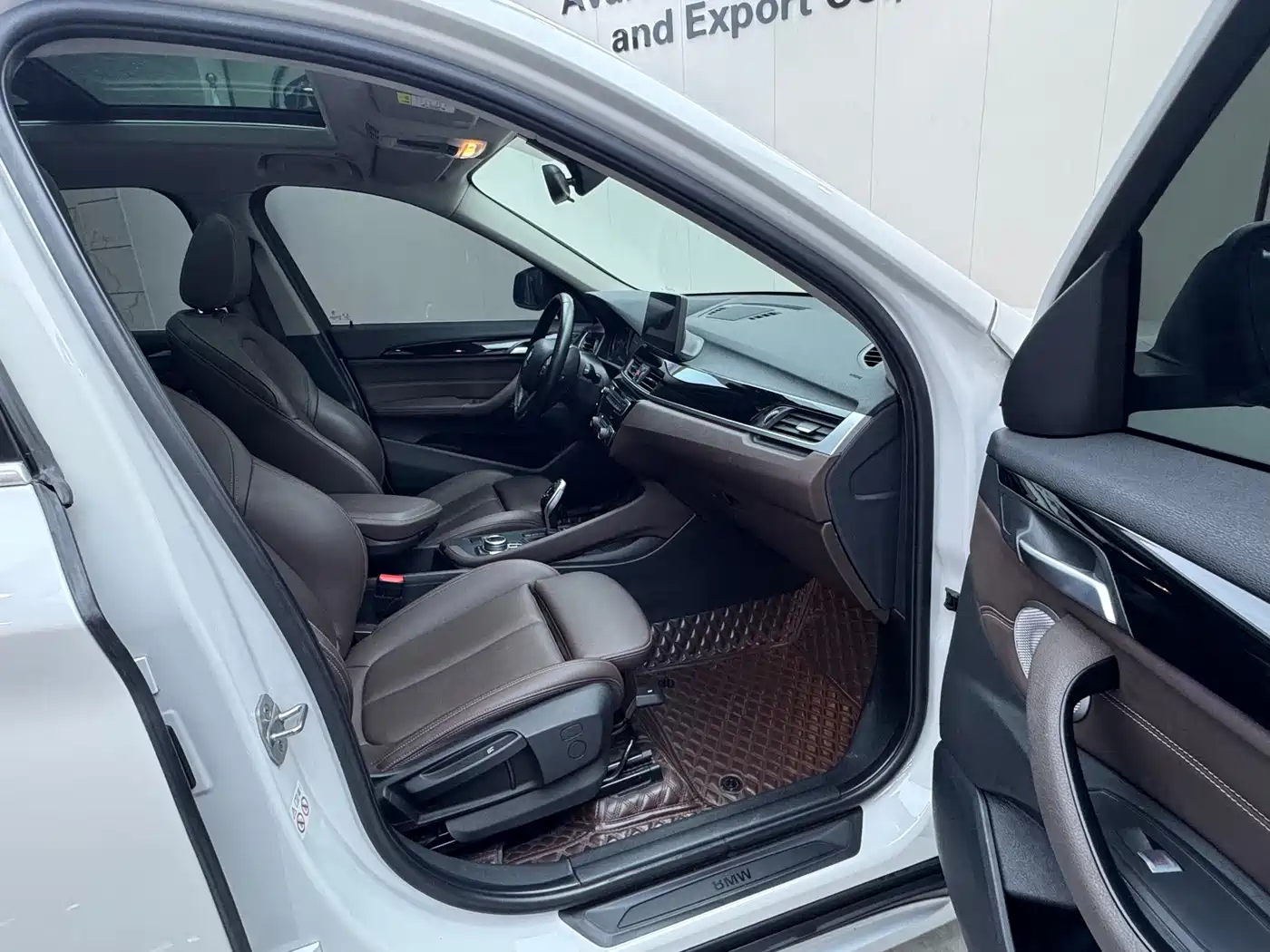 BMW X1 2022 sDrive20Li Fashion фото 23
