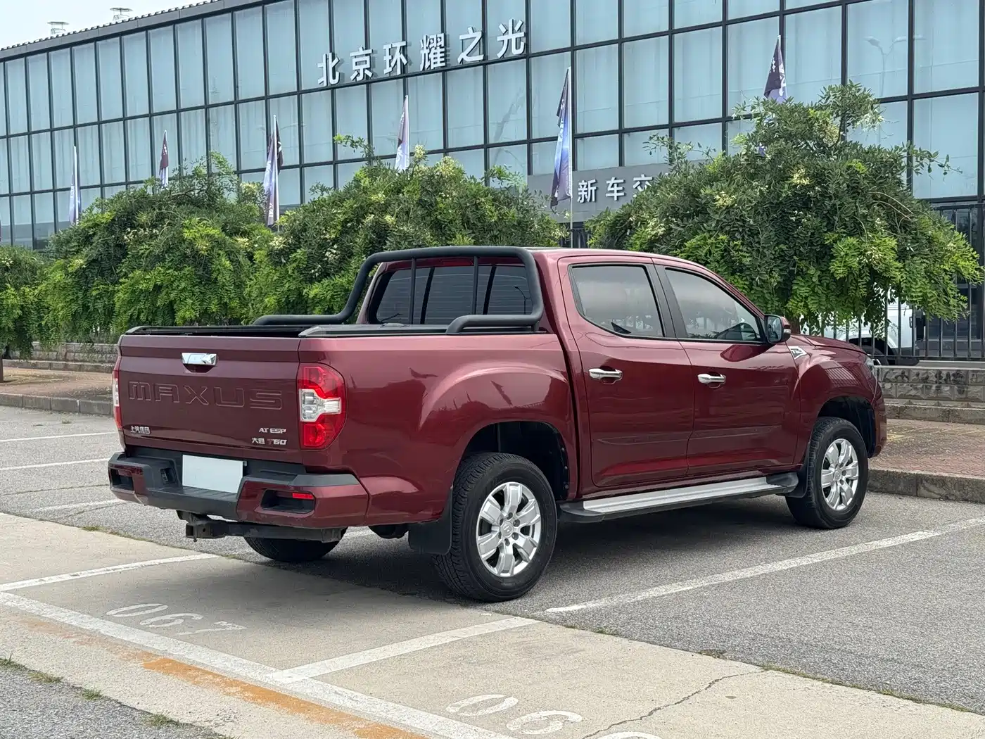 SAIC Maxus Maxus T60 2019 2019 2.0T Gasoline Automatic 2WD High-Chassis Luxury Standard-Cabin China VI