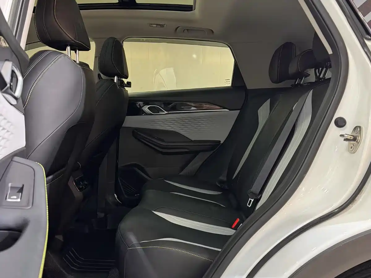 GEELY AUTOMOBILE BINYUE