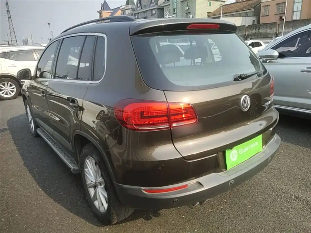 Volkswagen Tiguan 2015 1.8TSI Automatic 2WD Comfortline фото 5
