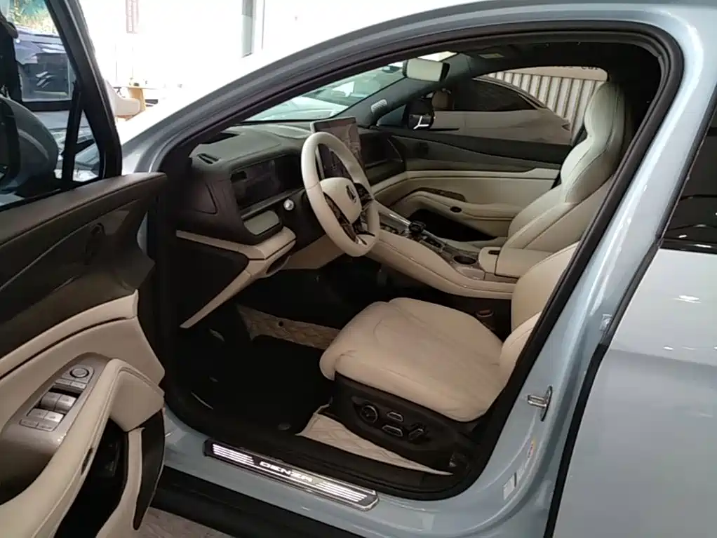 Denza N7 2024 2024 630 AWD Smart Drive Max