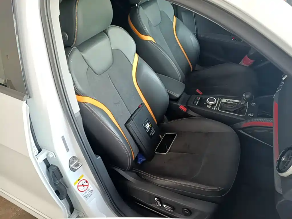 Audi Q2L e-tron 2022 2022 Q2L e-tron Pure Electric Intelligent
